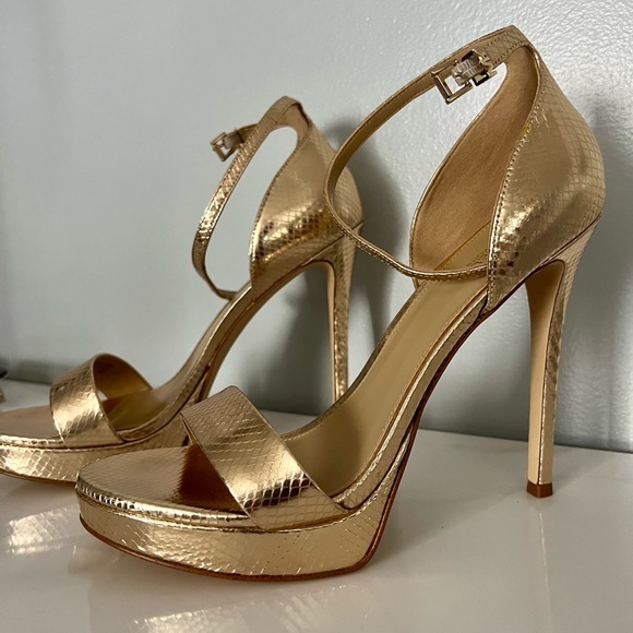MICHAEL KORS JORDYN PLATFORM HEELS 9.5 👑 - Picture 9 of 11
